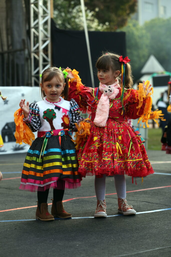 Arraiá da Criançada