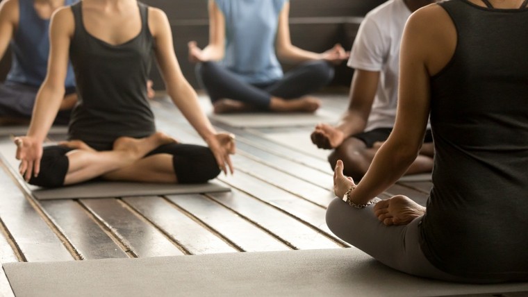 Aulas temáticas no Ioga