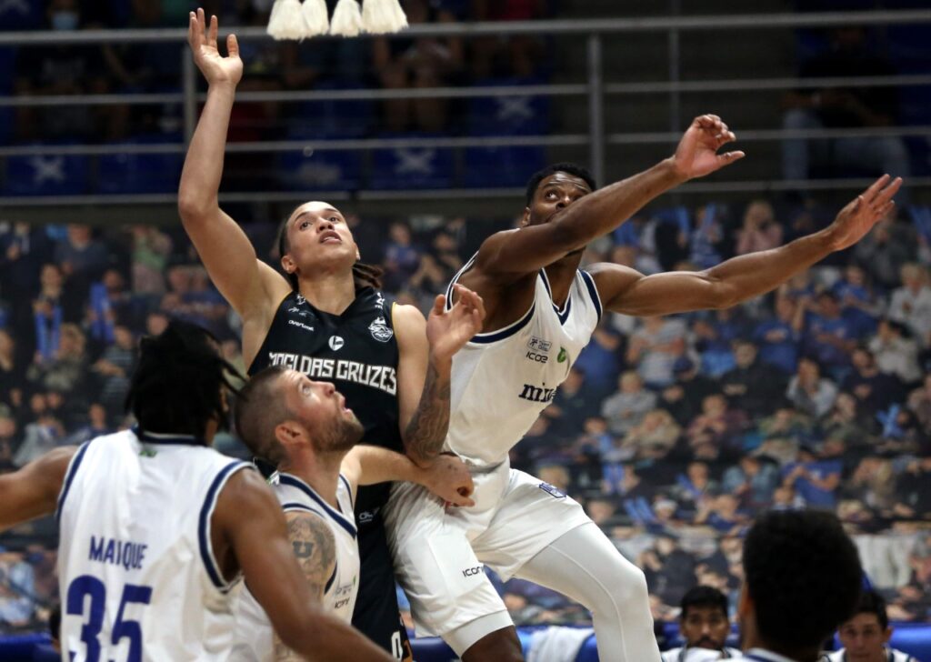 Centenário e Gigante