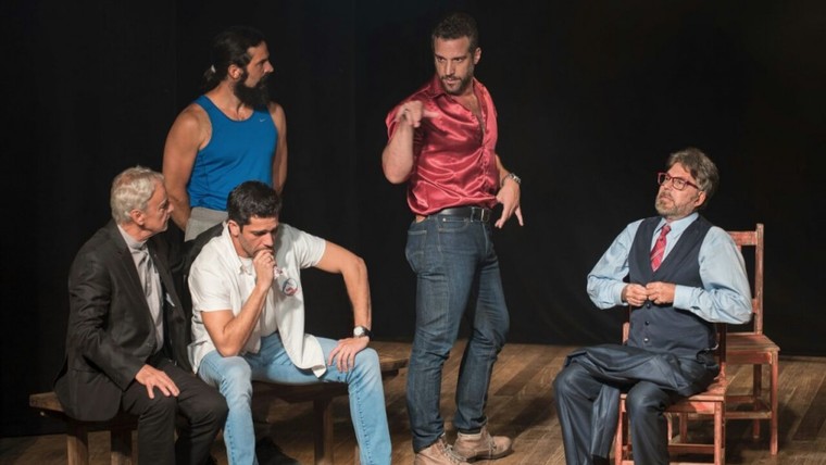 Cinco homens e um segredo