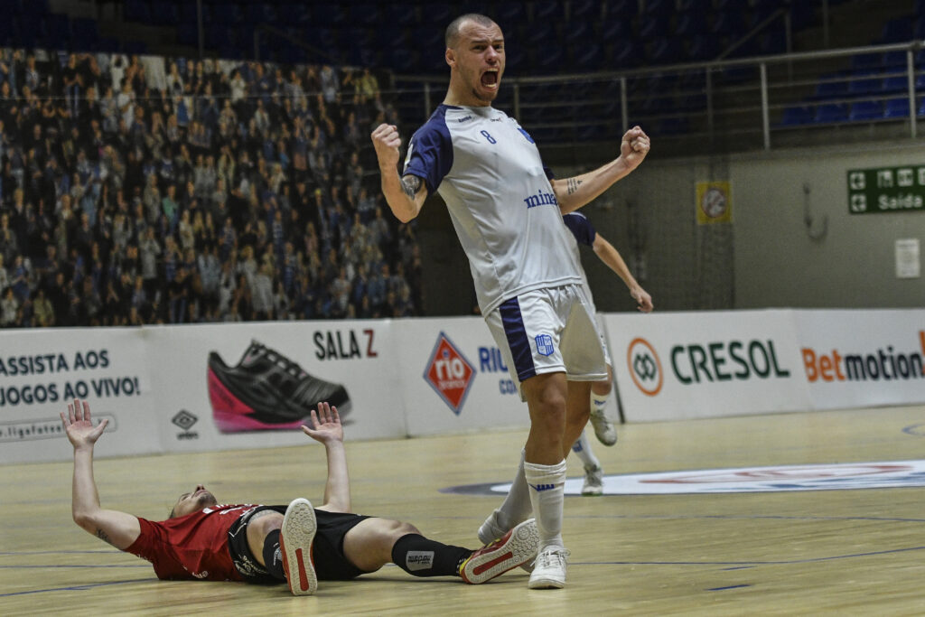 De olho nos Playoffs