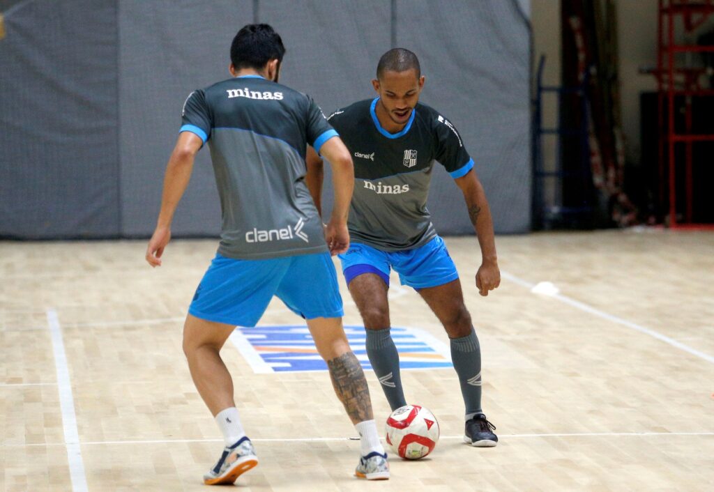 De volta às quadras