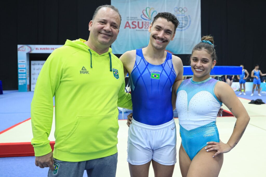 Dobradinha no pódio!