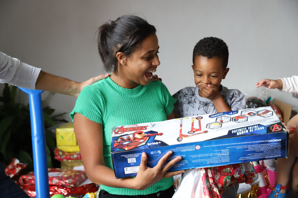 Entrega de brinquedos