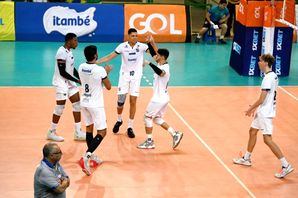 Estreia com vitória!