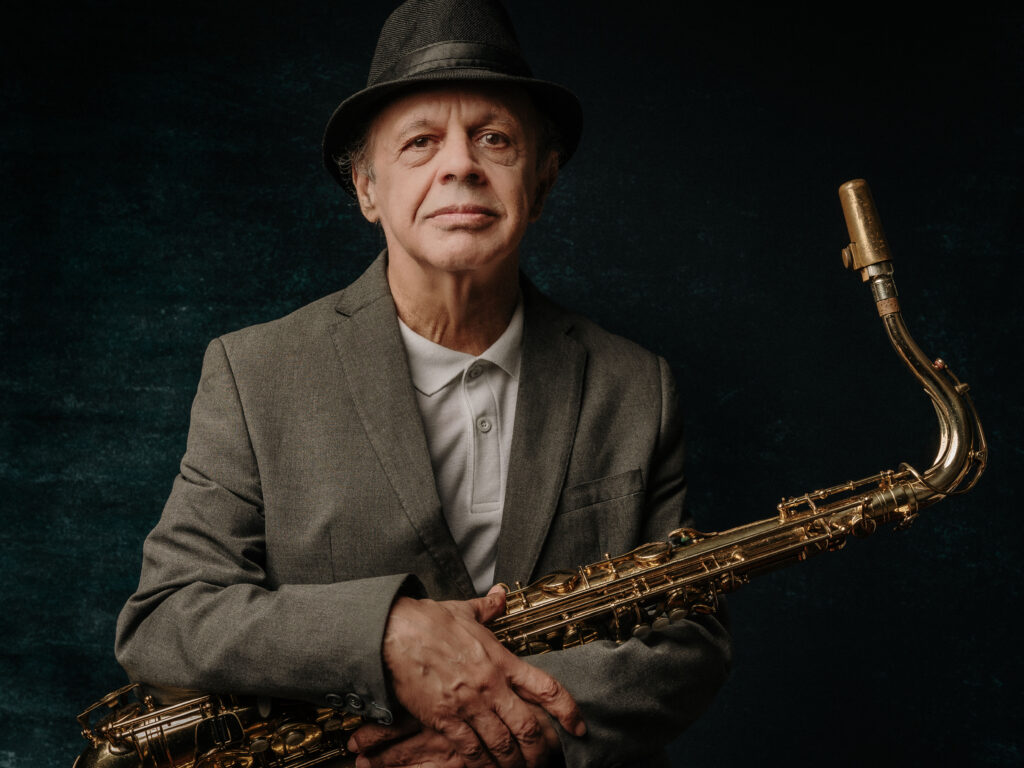 Nivaldo Ornelas substitui Hermeto Pascoal