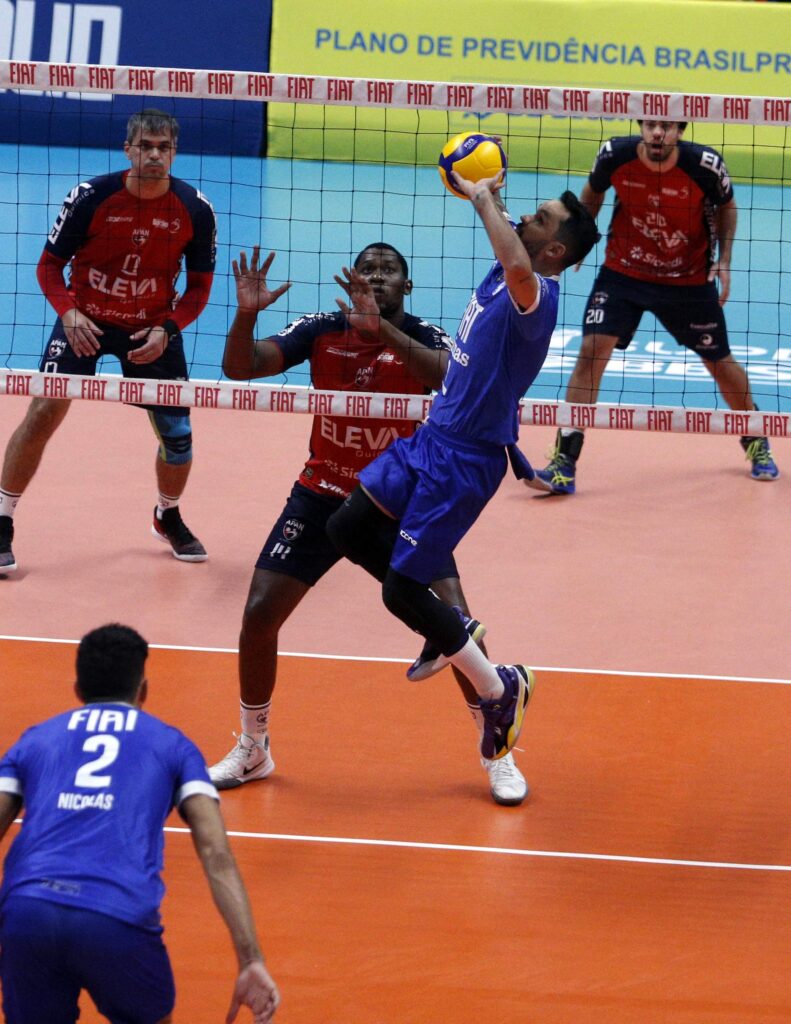 Pela classificação