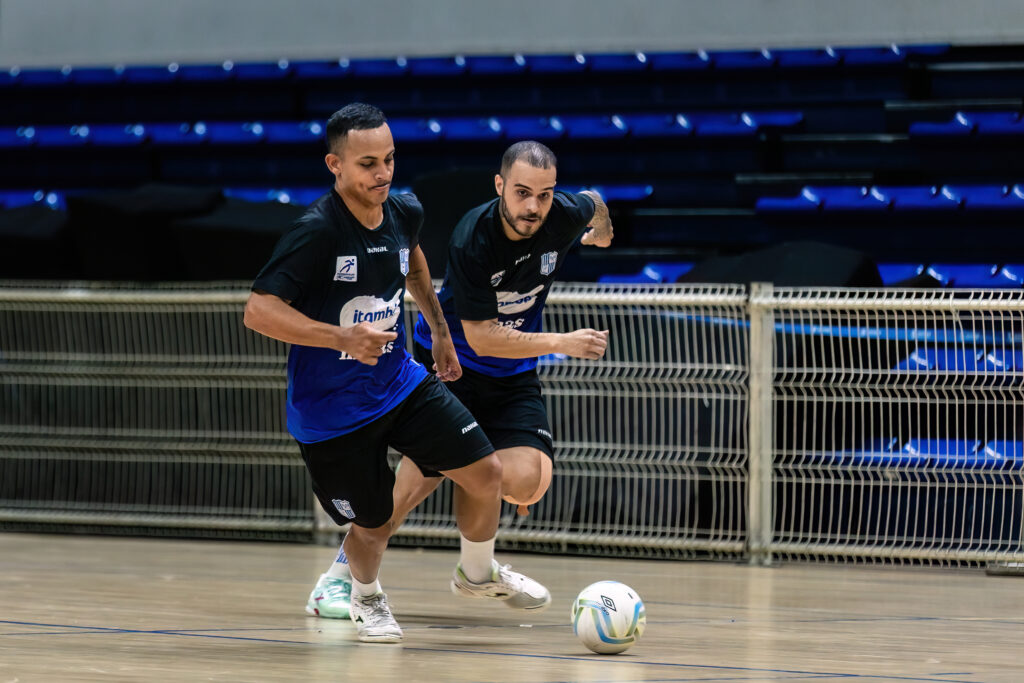 Primeiros compromissos