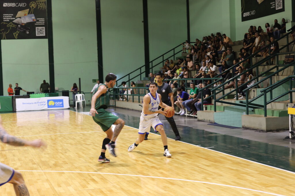 Sextou com vitória!