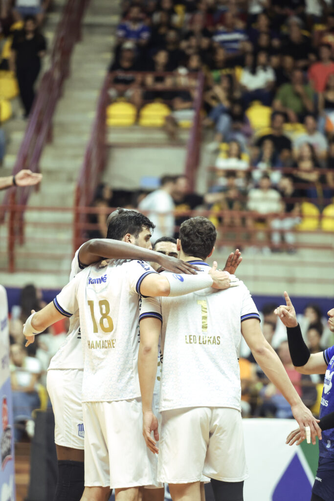 Vitória importante!