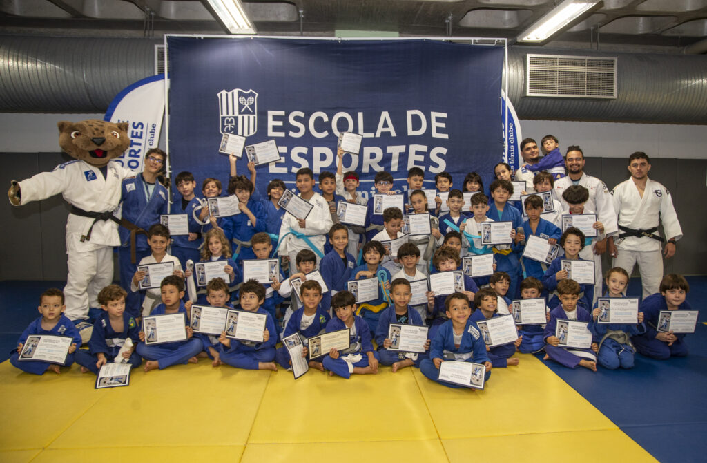 Festival e Troca de Faixa de Judô