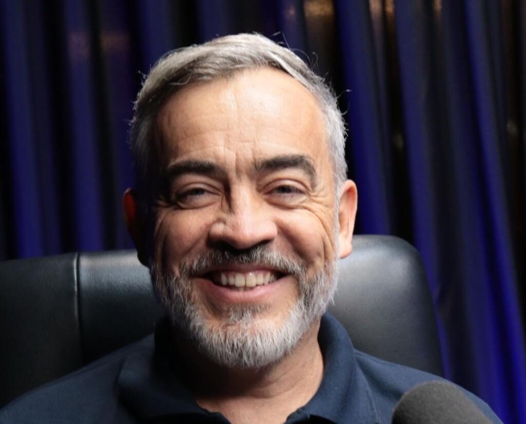 “Quem trabalha no Clube é reconhecido nacionalmente como um profissional de excelência, alguém que alcançou um patamar muito alto, porque representa a maior instituição esportiva do país”