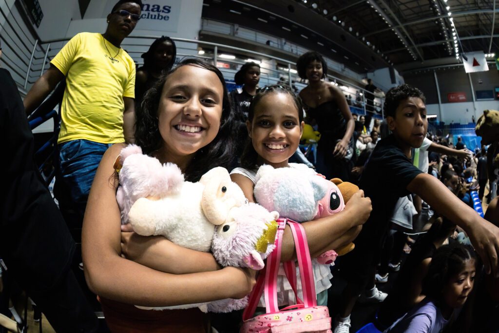 Subiu a bola para a Torcida Solidária