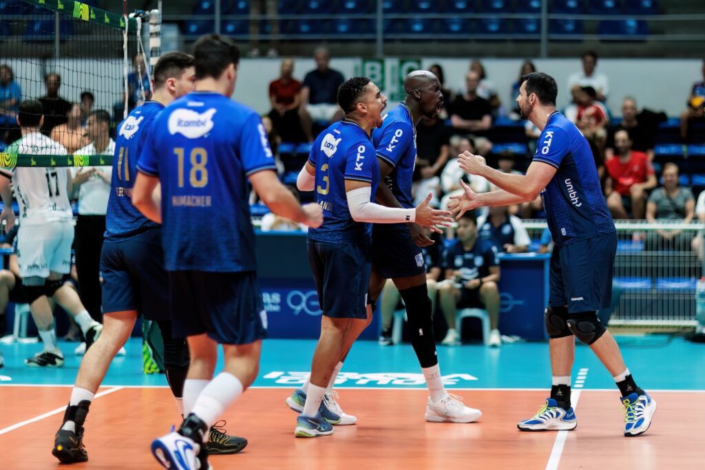 Na Arena UniBH, Itambé Minas recebe o Praia Clube nesta sexta