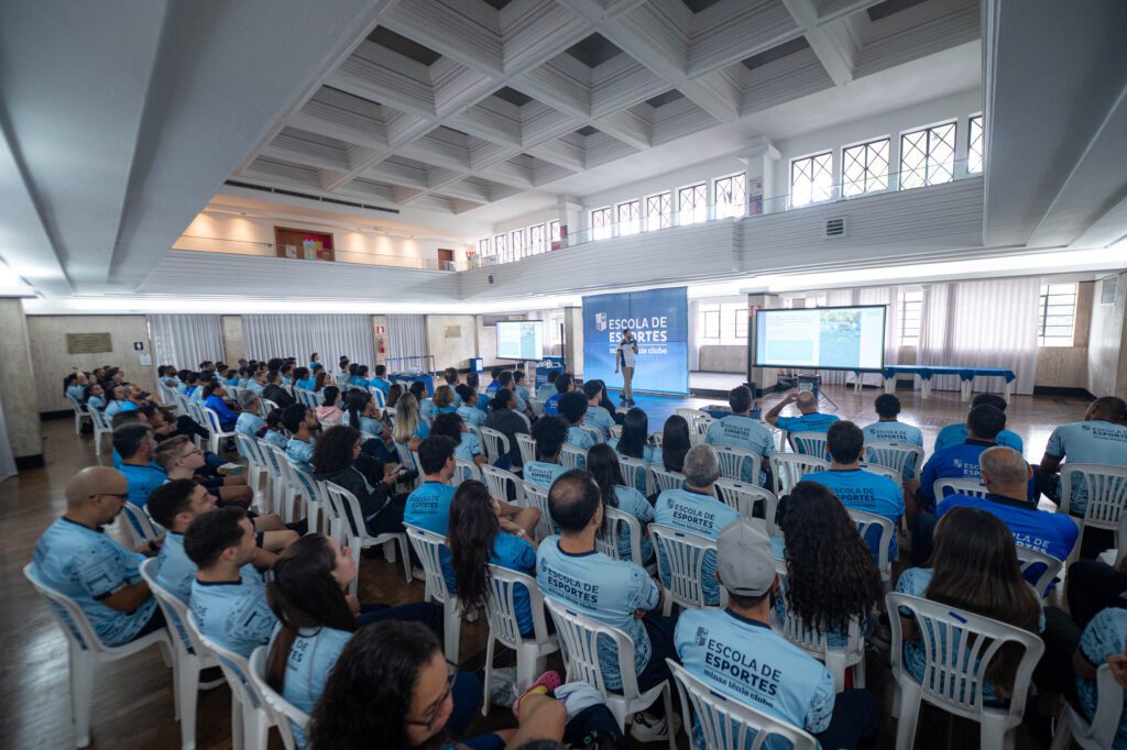 Dia de aprimorar os conhecimentos!