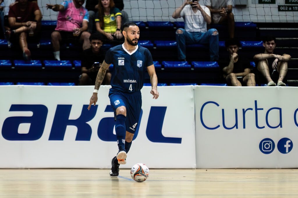 Minas goleia Abarka e avança às oitavas da Copa do Brasil