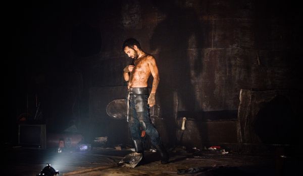 Cachorro enterrado vivo