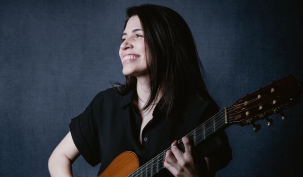 Marina Aquino – Um coração que canta