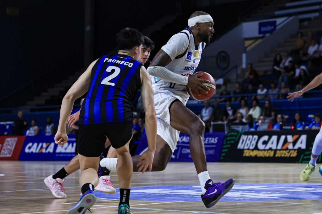 Pelo NBB, KTO Minas tropeça diante do líder Pinheiros