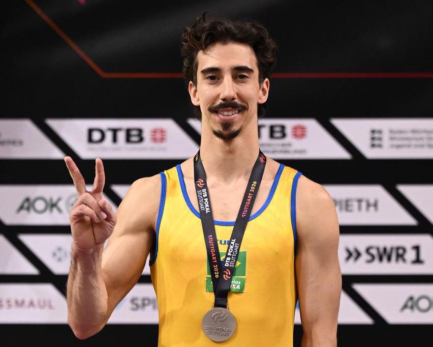 Vitaliy Guimarães conquista prata no DTB Pokal
