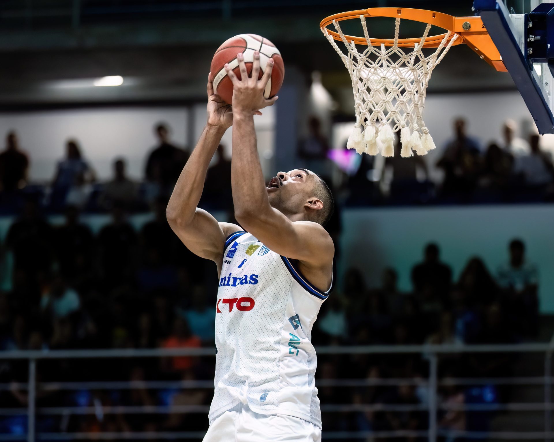 KTO Minas vence Cruzeiro e segue na briga pelas primeiras posições do NBB