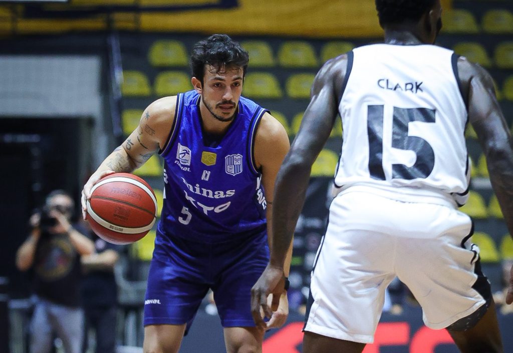 Em São Paulo, KTO Minas perde para Corinthians pelas quartas do NBB