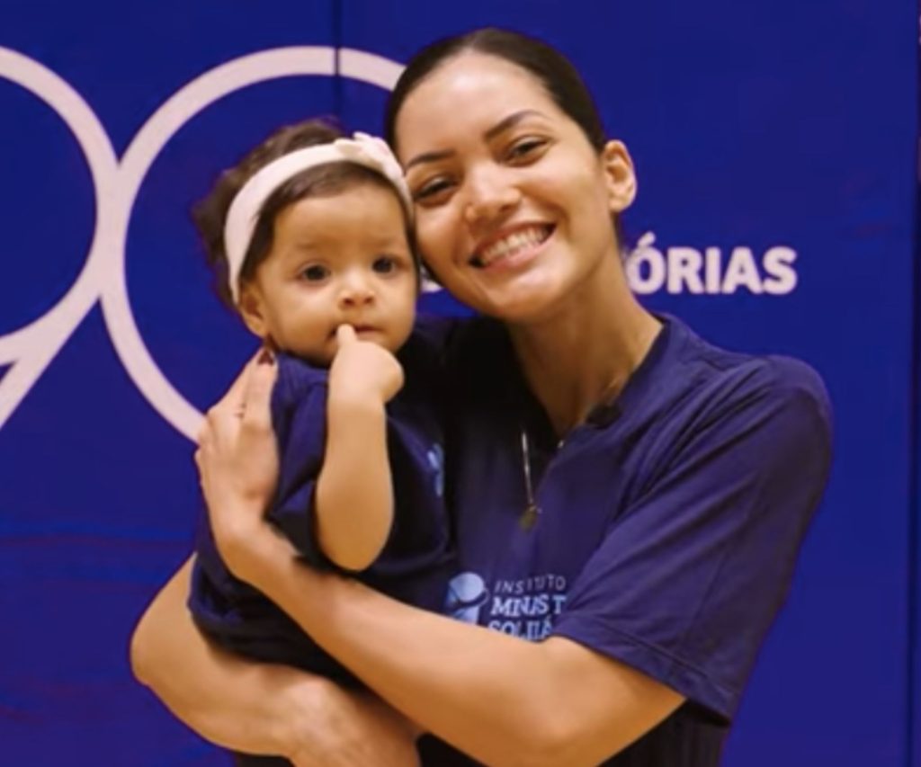 Homenagem às mães