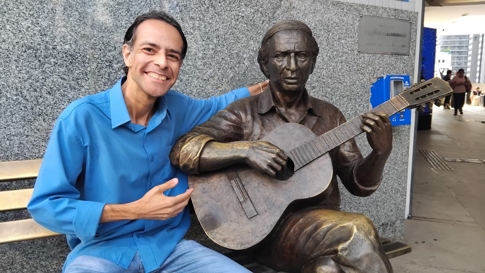 “Desejo mais 90 anos de muita música, teatro, dança, cultura, esporte, saúde e tudo que possa proporcionar à sociedade”