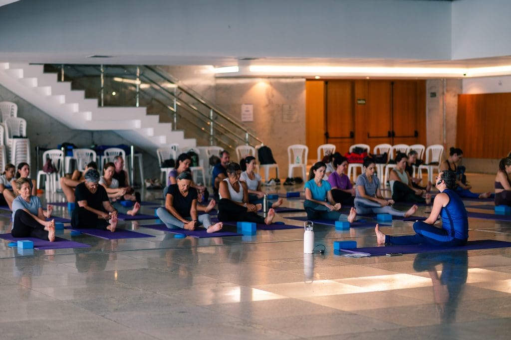 Yoga Free | Junho
