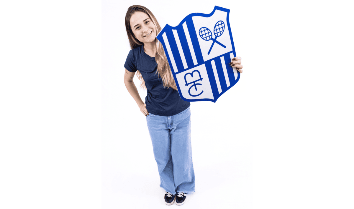 “Hoje, como estagiária de Marketing e Negócios, vivo essa realização todos os dias. É um aprendizado constante em um dos maiores clubes do Brasil.”
