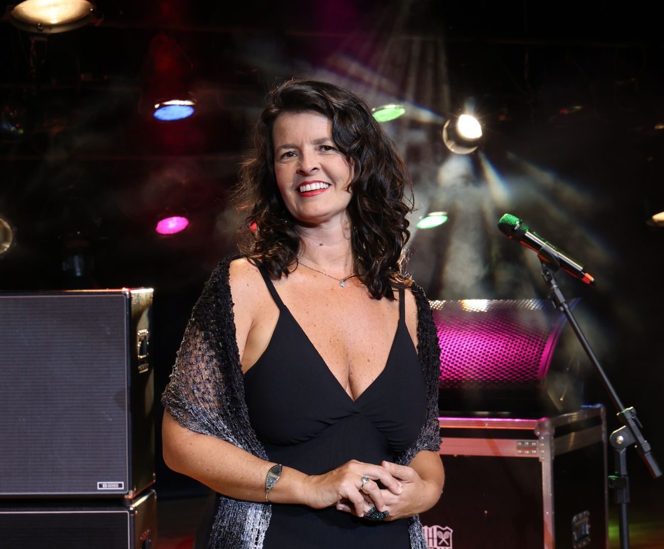 Sarau do Minas: Vivian Assis Carvalho canta Francis Hime
