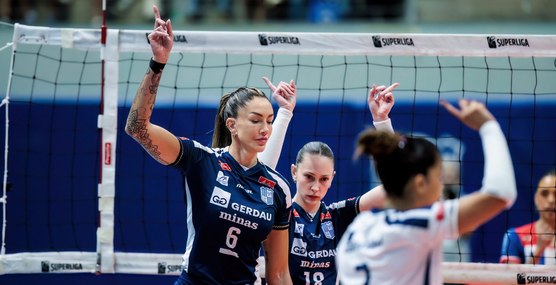 Gerdau Minas vence Brusque em noite de marca histórica de Thaisa