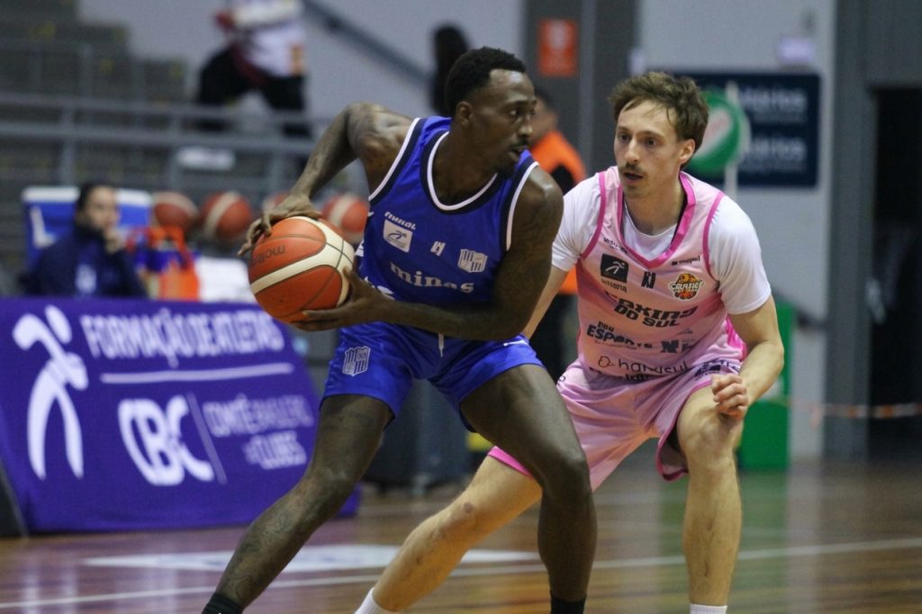 Minas estreia no NBB com vitória sobre o Caxias